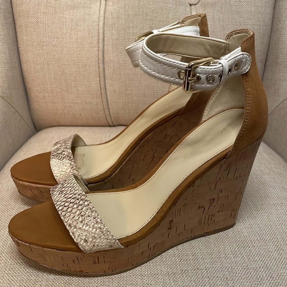 Marc Fisher Wedges